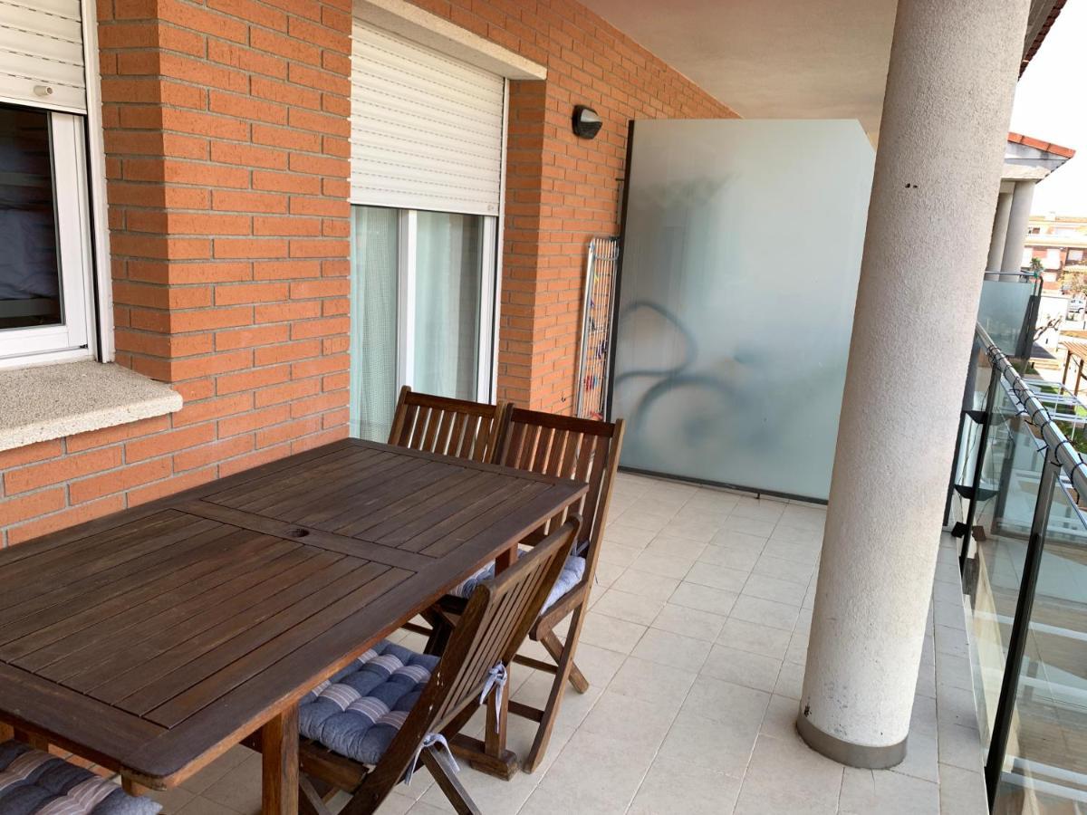 Acogedor Apartamento Con Piscina En Vilafortuny, Cambrils Eksteriør billede