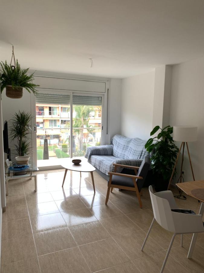 Acogedor Apartamento Con Piscina En Vilafortuny, Cambrils Eksteriør billede